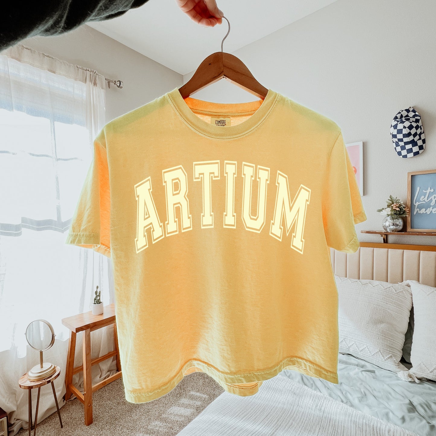 Artium House Tone on Tone Boxy Crop Tee