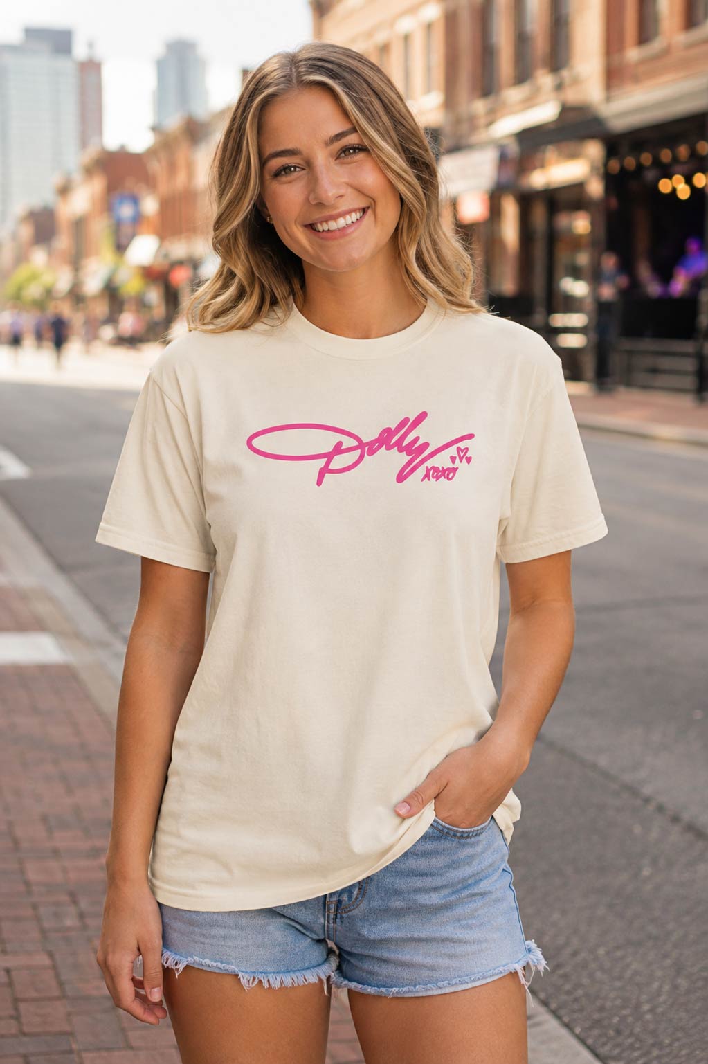 Dolly XOXO Signature Tee