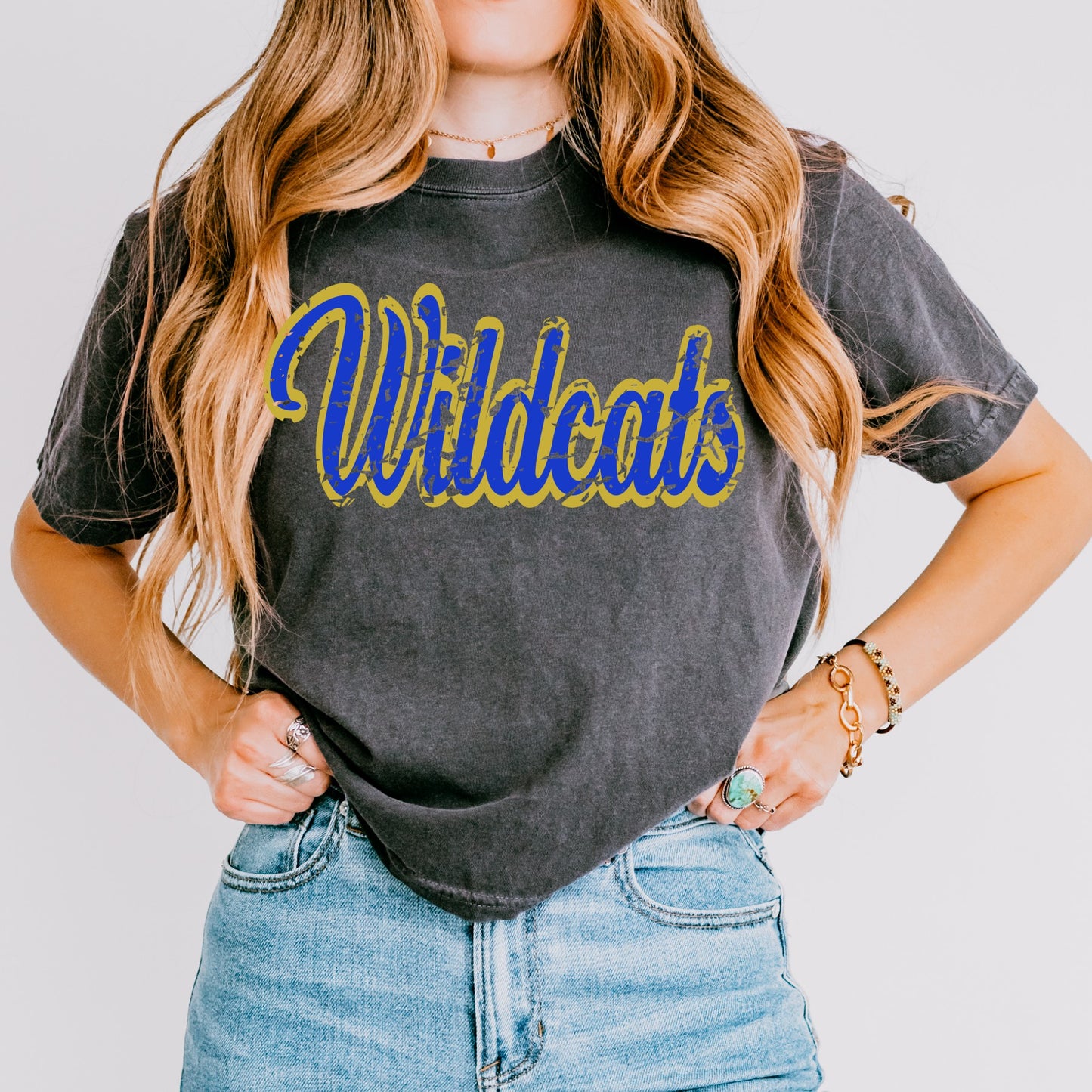 Wilson Central Wildcats Distressed Boxy Crop Tee
