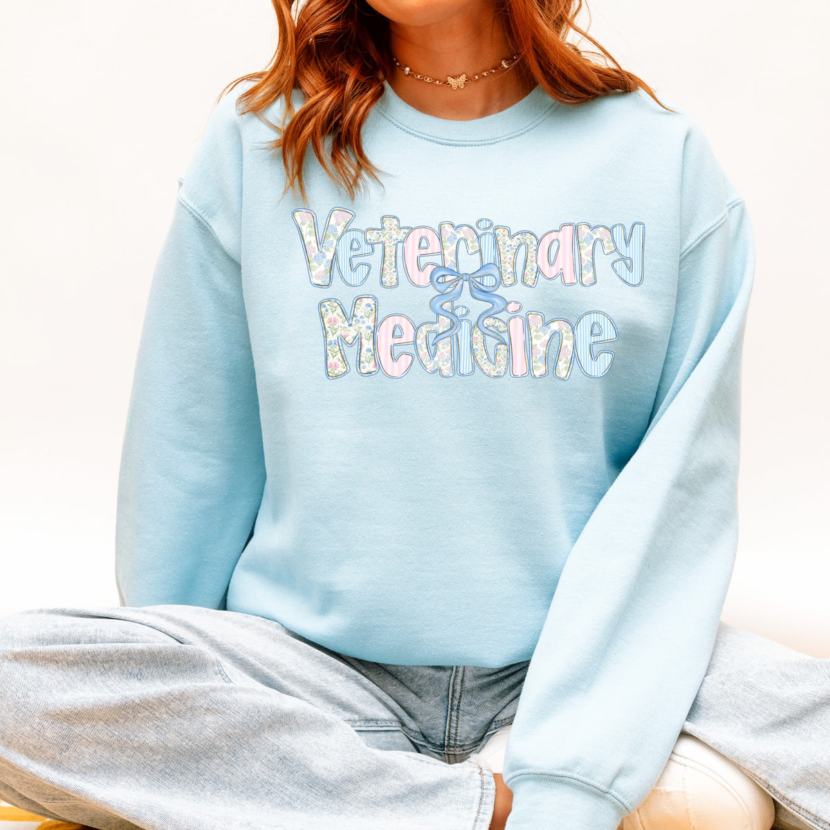 Veterinary Medicine Floral & Bow Crewneck
